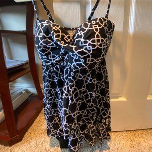 Profile by Gottex Black and White Swim Dress Size 16